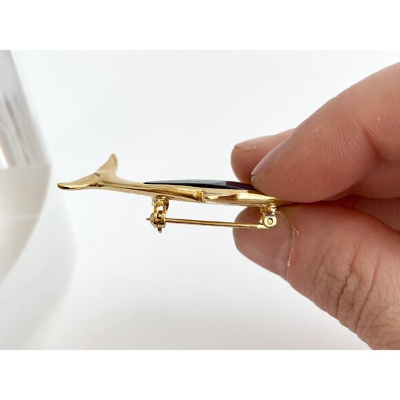 Dolphin Figural Faux Blue Abalone Gold Toned 90's Vintage Lapel Brooch Pin - Picture 7 of 10